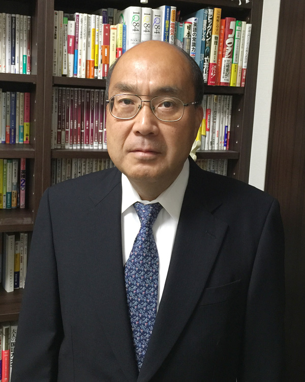 石田一宏公証人の写真